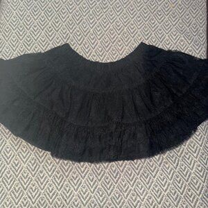Girl's ruffle skirt